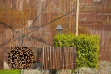 van Kempen Houthandel - tuinafscheiding wilgenrollen